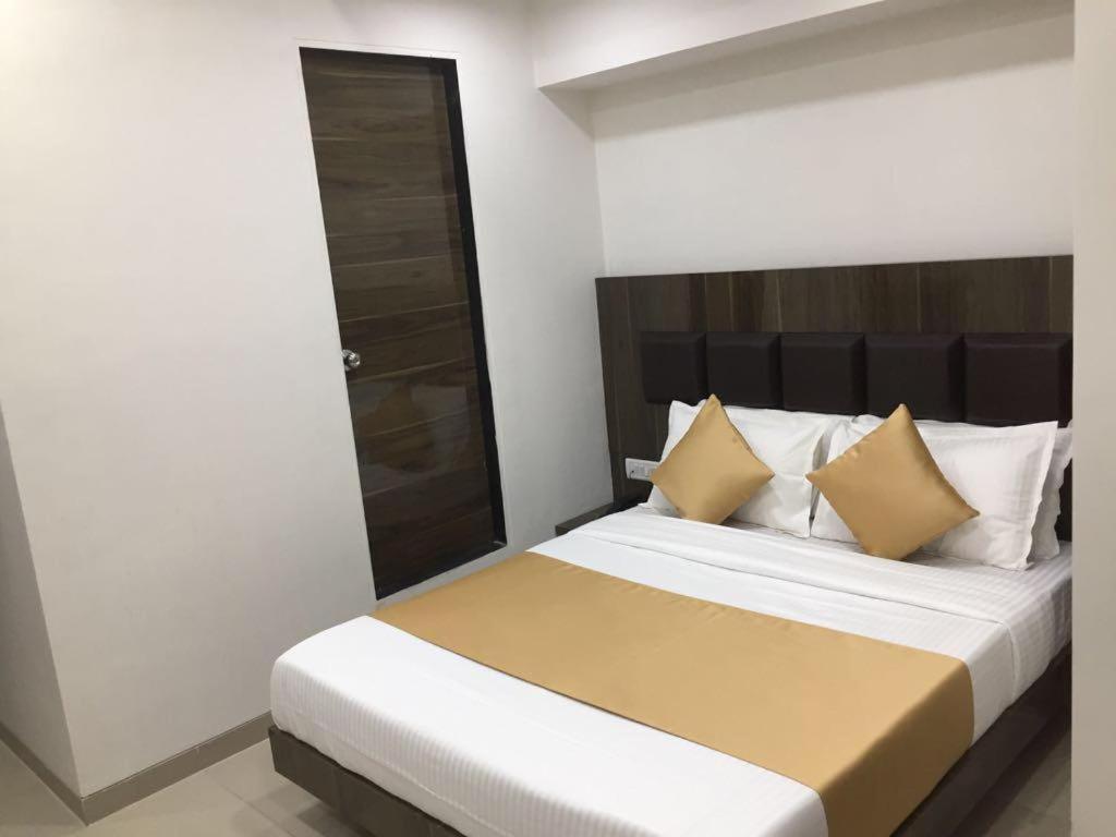 The Best Hotel Bombaim Exterior foto